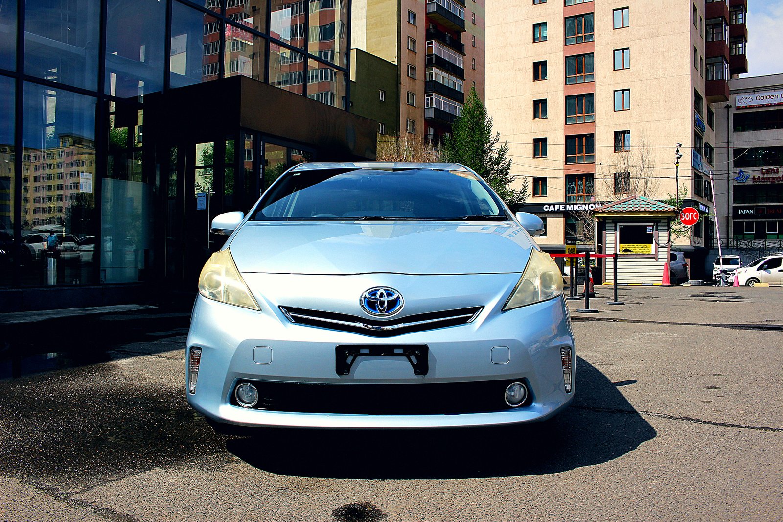 Toyota Prius 41 - 9