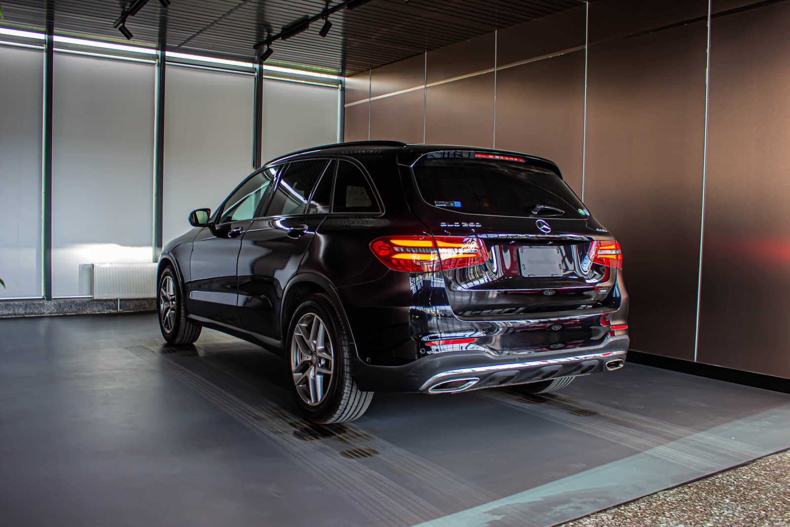 Mercedes-Benz GLC250 - 5