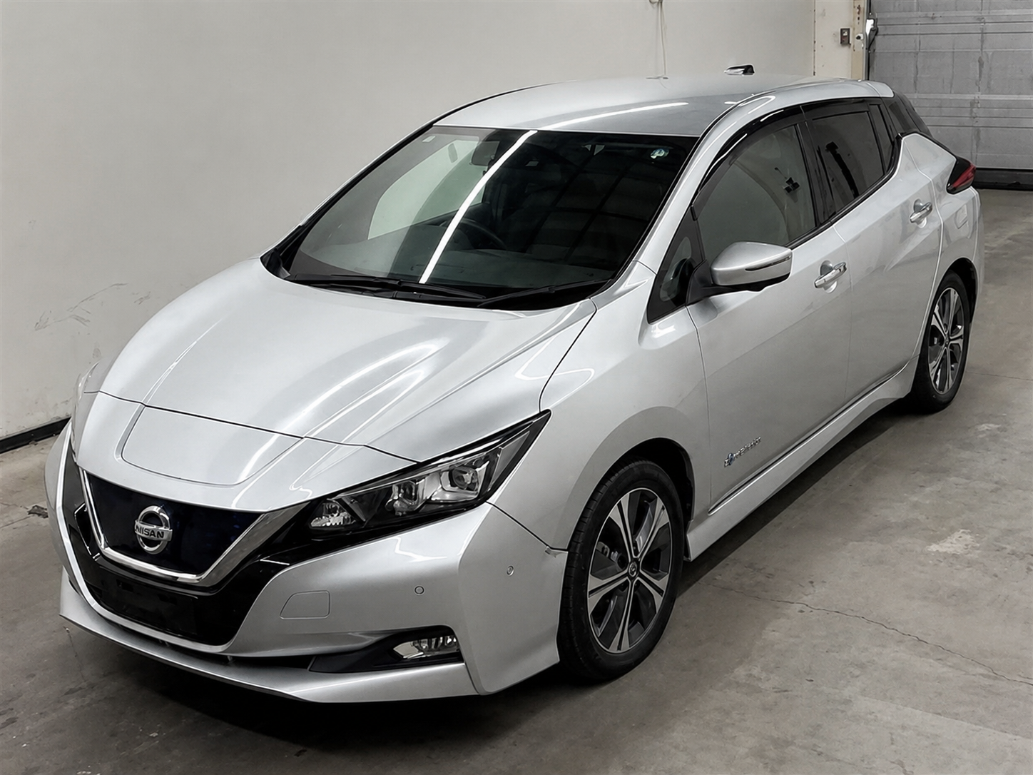 Nissan Leaf - 2