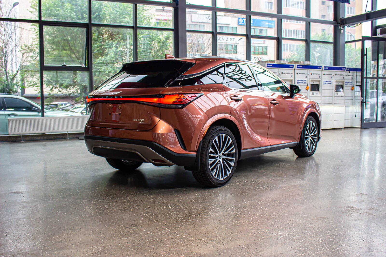 Lexus RX350 AWD - 4