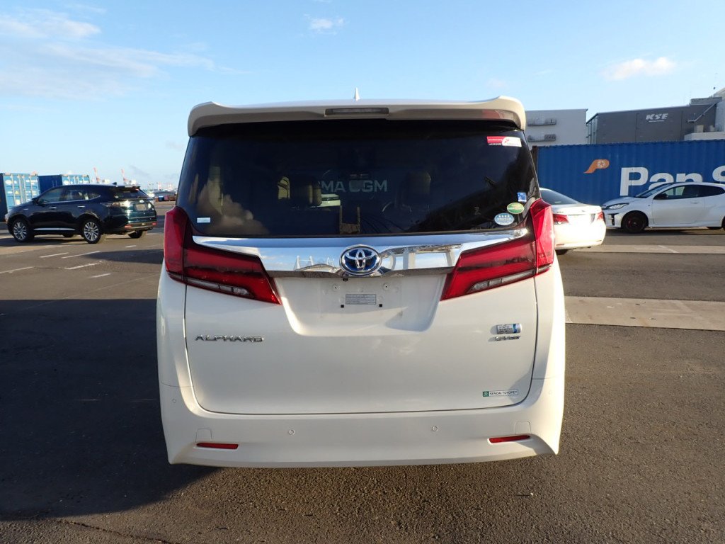 Toyota Alphard X - 5