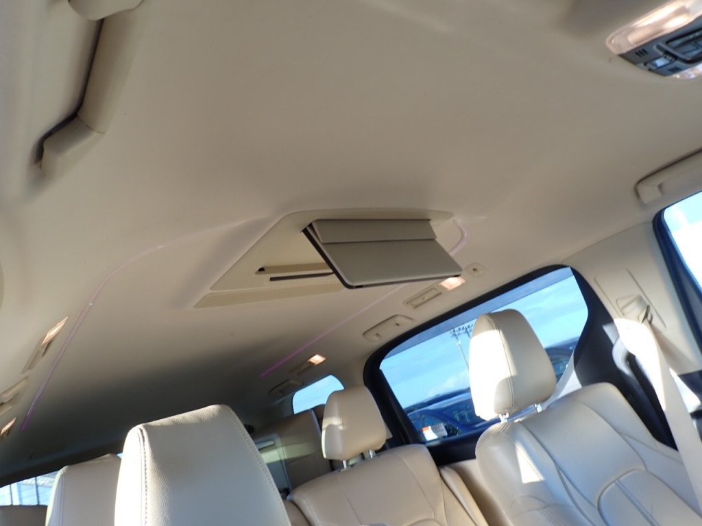 Toyota Alphard X - 9