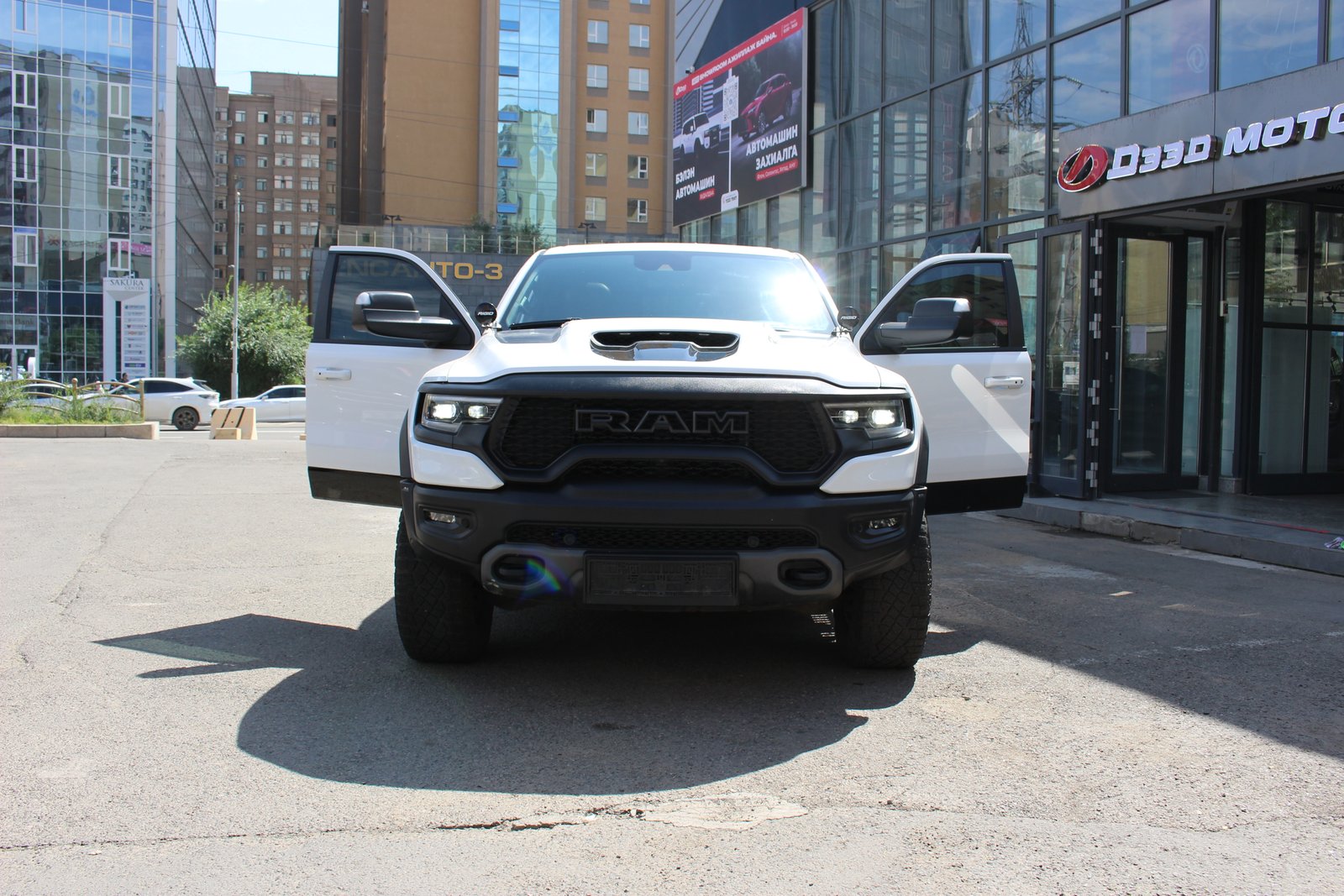 Dodge TRX Ram 1500 - 2