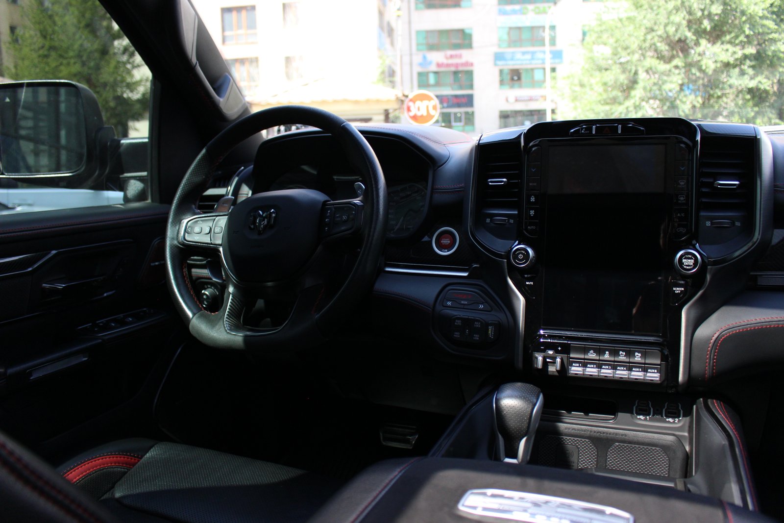 Dodge TRX Ram 1500 - 6