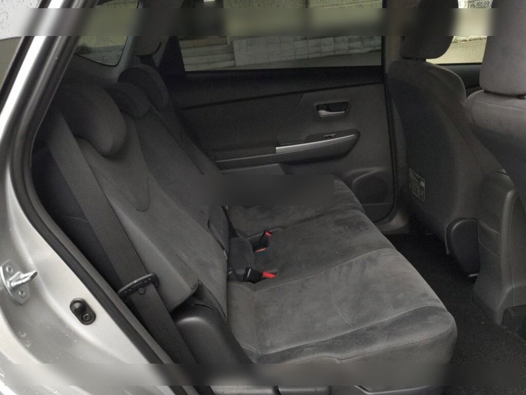Toyota Prius 41 - 6