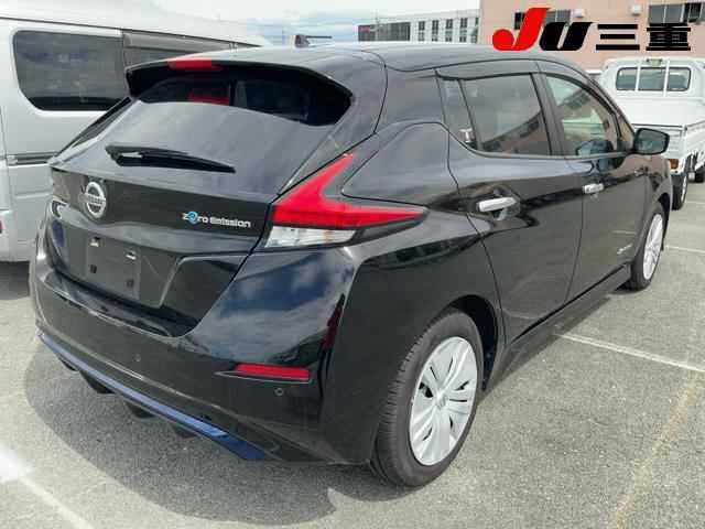 Nissan Leaf S - 4