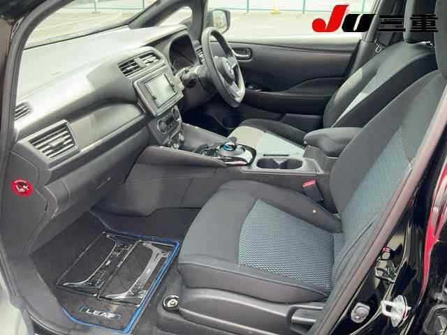 Nissan Leaf S - 6