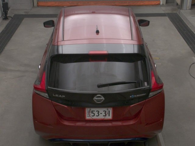 Nissan Leaf X - 4