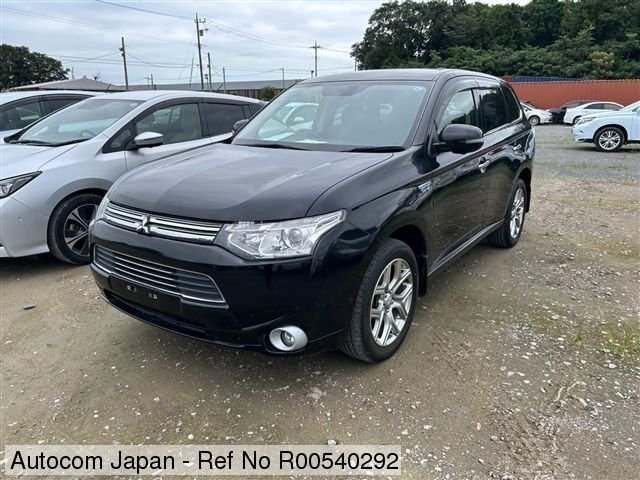 Mitsubishi Outlander PHEV G Safety Package - 2