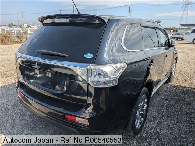 Mitsubishi Outlander PHEV G Safety Package - 4