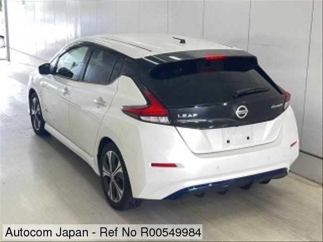 Nissan Leaf X - 2