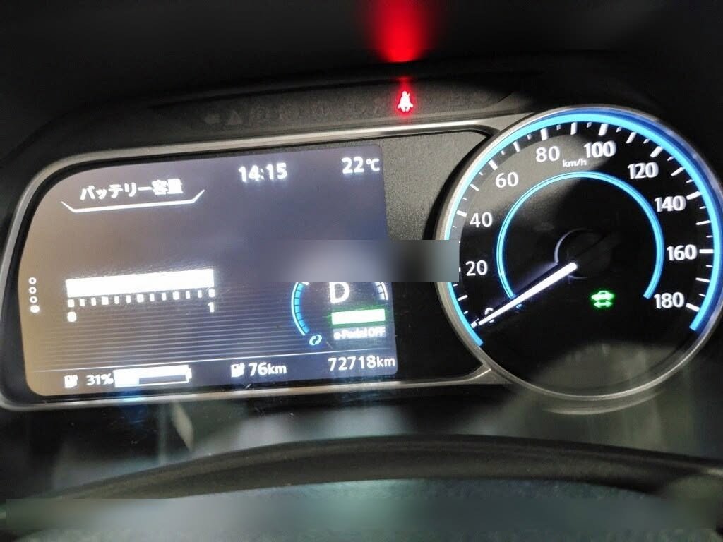 Nissan Leaf X - 6