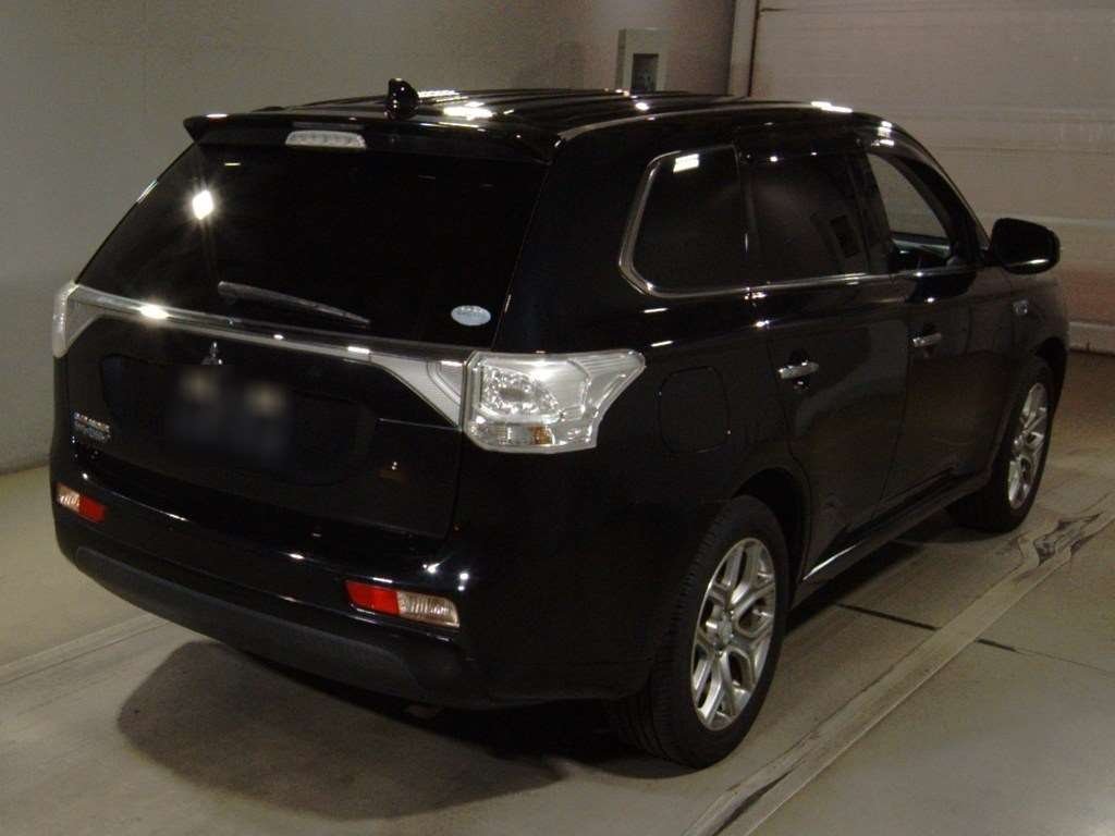 Mitsubishi Outlander PHEV G Safety Package - 2