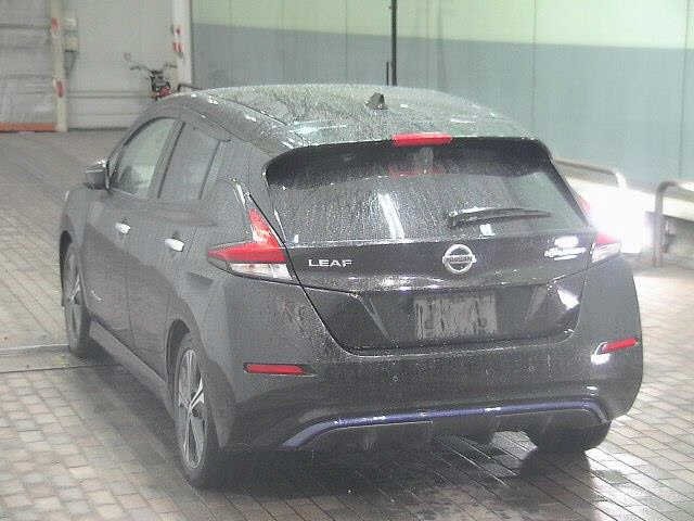 Nissan Leaf X-V Selection - 3