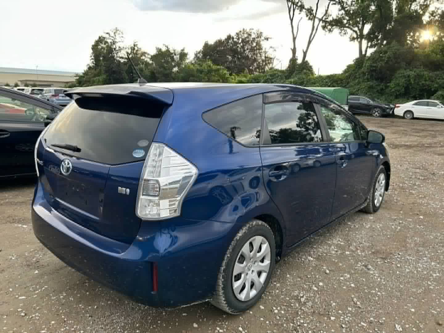Toyota Prius 41 - 4