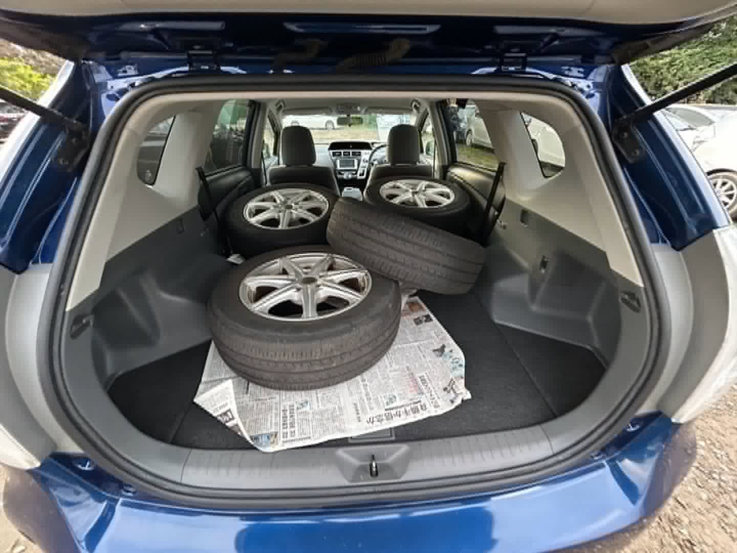 Toyota Prius 41 - 7