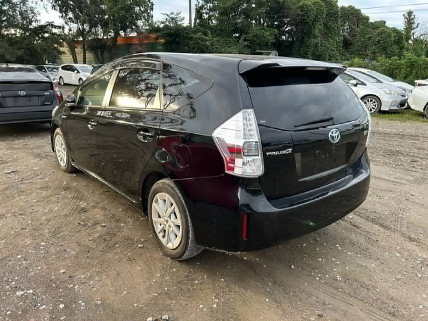 Toyota Prius 41 - 3