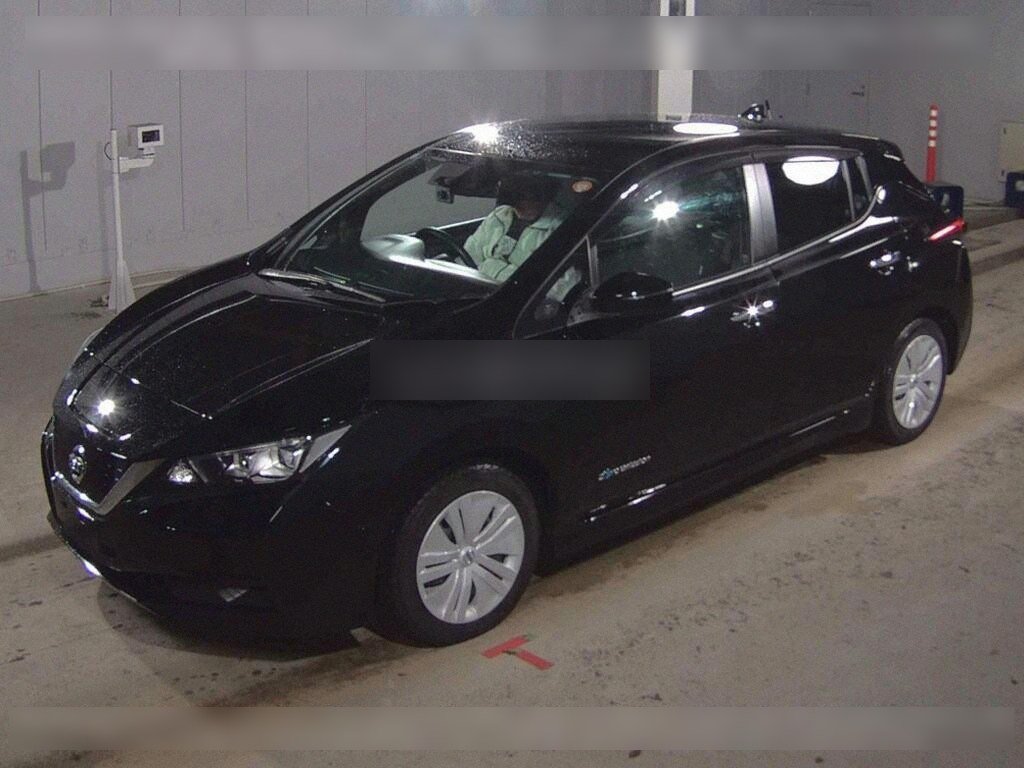Nissan Leaf S - 2