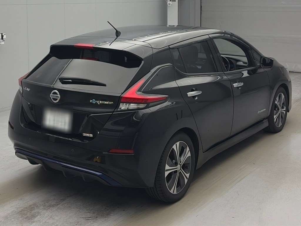 Nissan Leaf G - 2