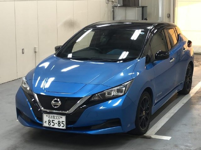 Nissan Leaf S - 2