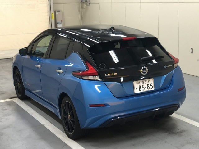 Nissan Leaf S - 4