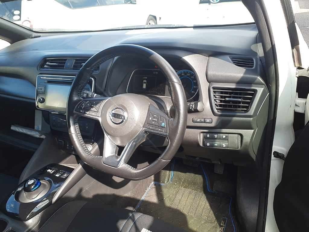 Nissan Leaf G - 9